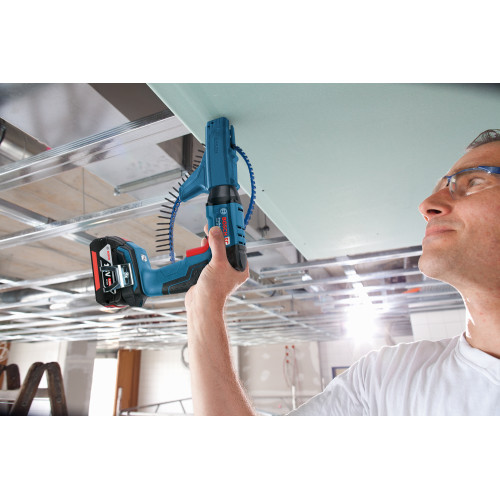 Аккумуляторный шуруповерт Li-Ion 18 В,  Bosch GSR 18 V-EC TE Professional (2 акк. 5.0 Ач) с насадкой MA 55 в L-Boxx 06019C8006