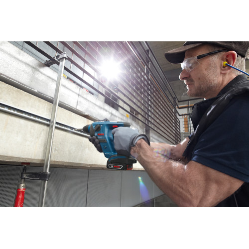Аккумуляторный перфоратор Li-Ion 18 В, Bosch GBH 18 V-LI Compact (L-Boxx) 0611905308