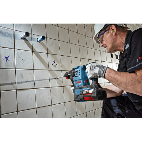 Аккумуляторный перфоратор  Li-Ion 36 В BOSCH  GBH 36 VF-LI Plus 0611907002